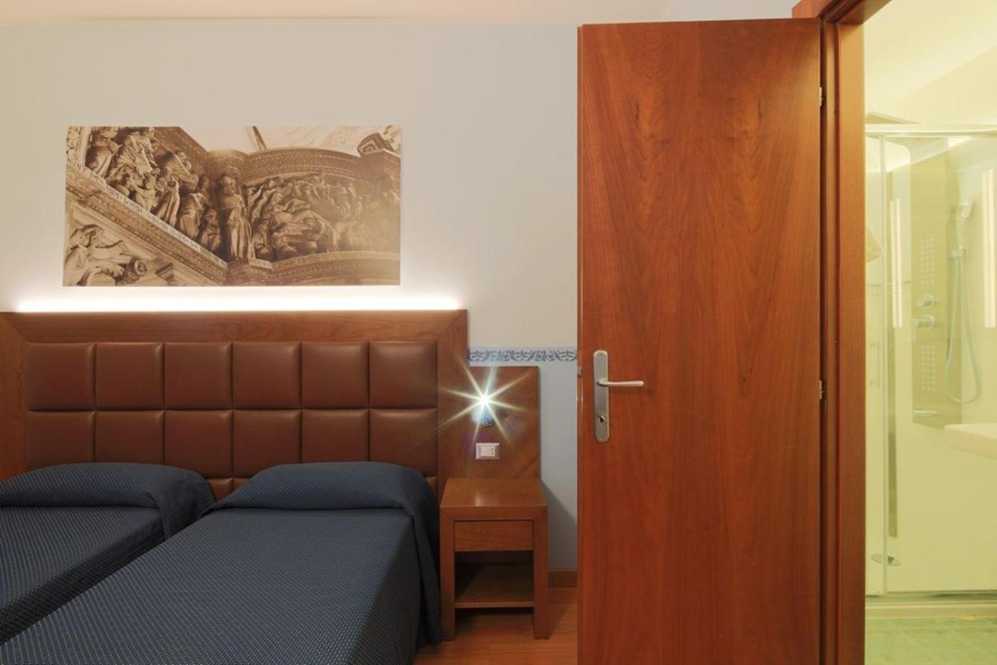 Hotel Terminus & Plaza Pisa Kültér fotó