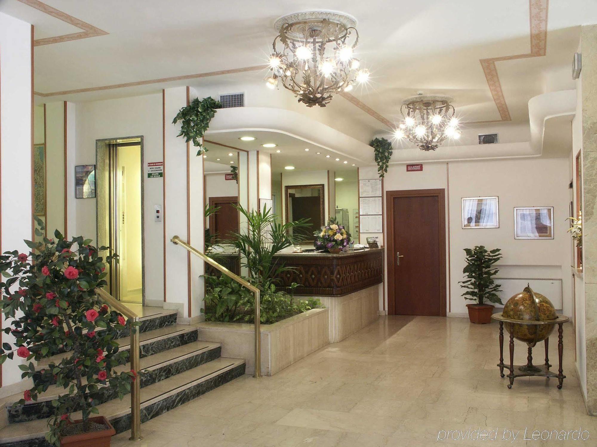 Hotel Terminus & Plaza Pisa Beltér fotó